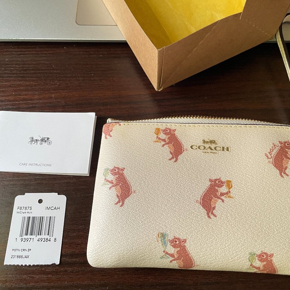 Coach Party Pig Wristlet F87875 NWT